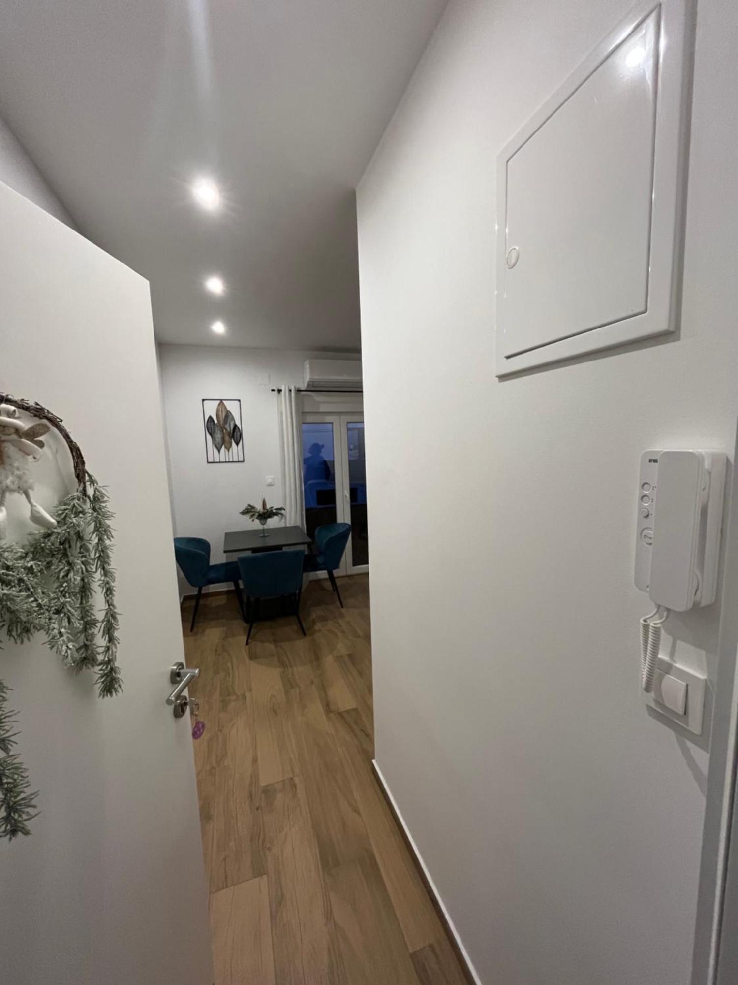 Appartamento Marina Sesvete Esterno foto